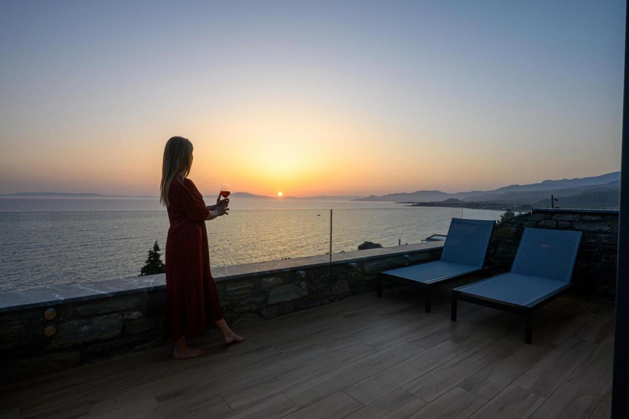 Mani Suites Agios Nikolaos  Exterior photo