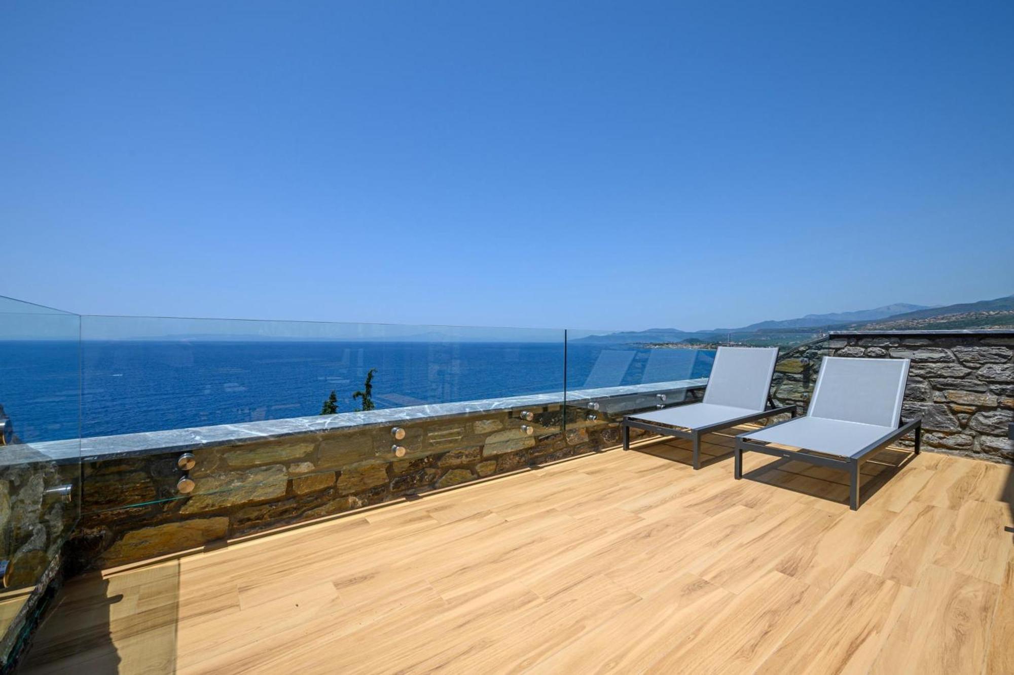 Mani Suites Agios Nikolaos  Exterior photo