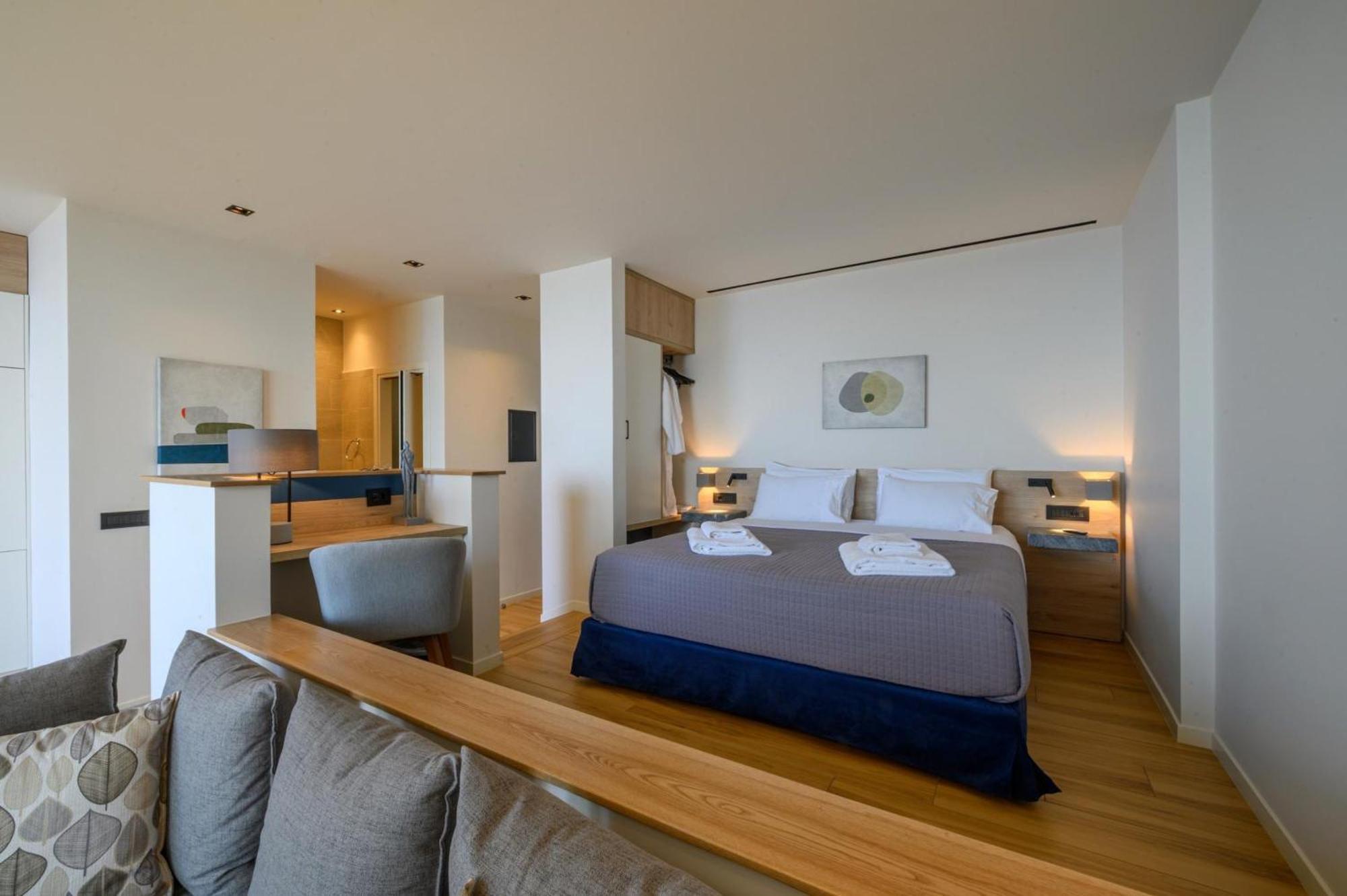 Mani Suites Agios Nikolaos  Exterior photo